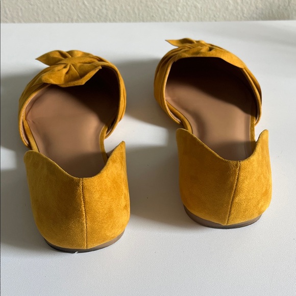 Torrid Mustard Women's Flats - Picture 4 of 7
